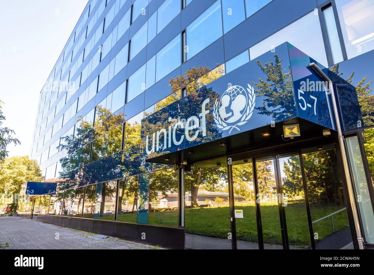 Extra-unicef-two